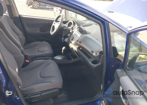 2013 Honda Fit from USA, damaged, VIN JHMGE8H37DC053357